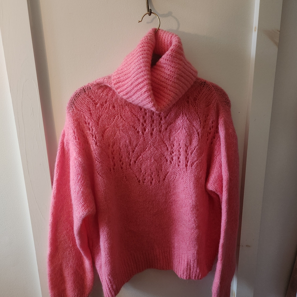 Opullence Paris Pink Cozy Turtleneck